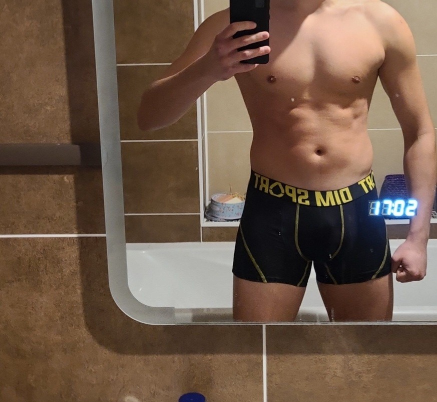 Profil de Toni, 26 ans, Lieu gay à Messen