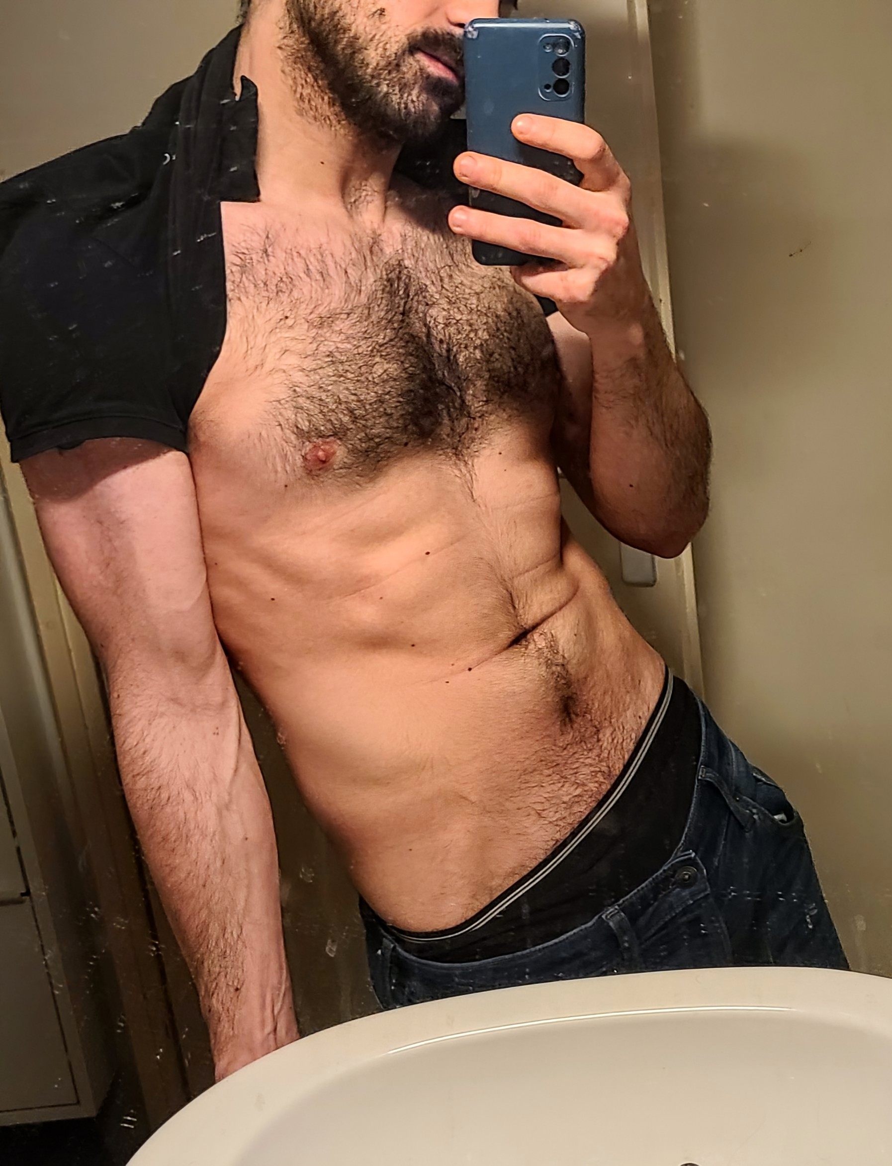 Profil de Onofrio, 27 ans, Lieu gay à Frutigen