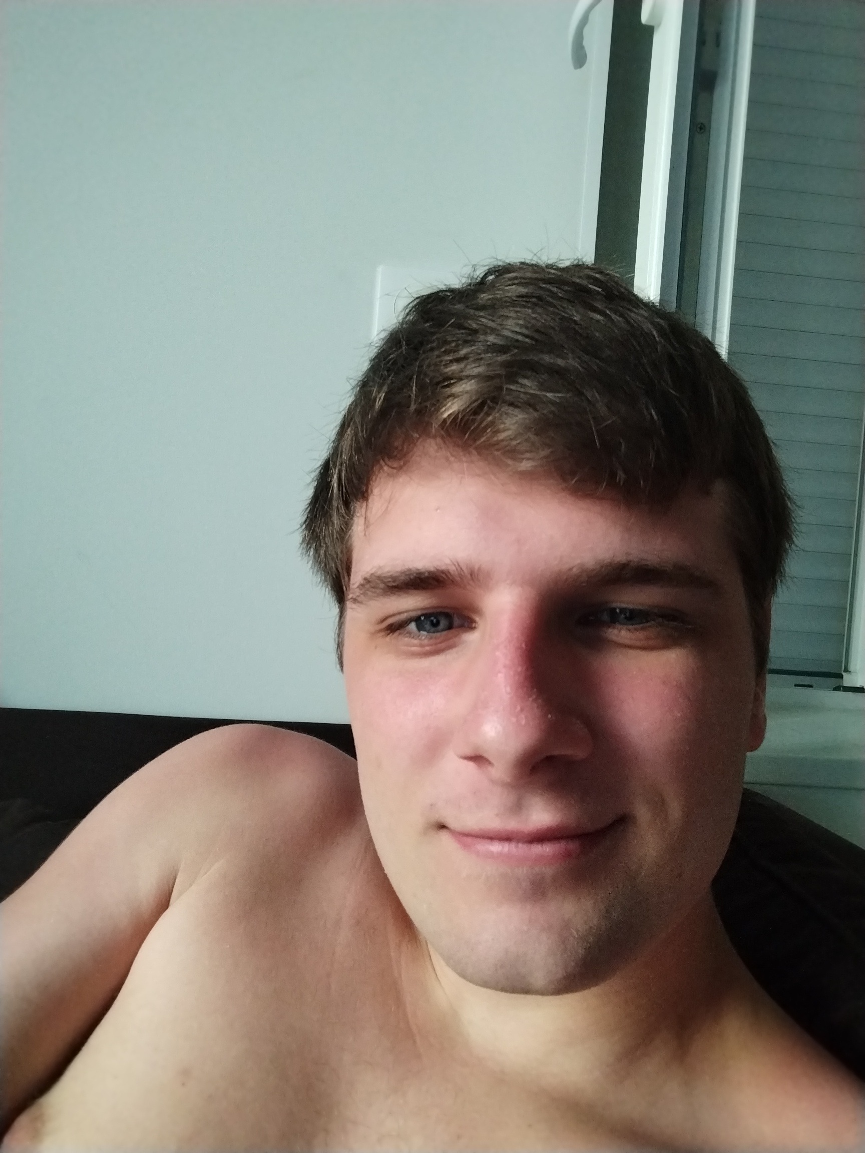 Profil de Passion, 24 ans, Lieu gay à Cimo