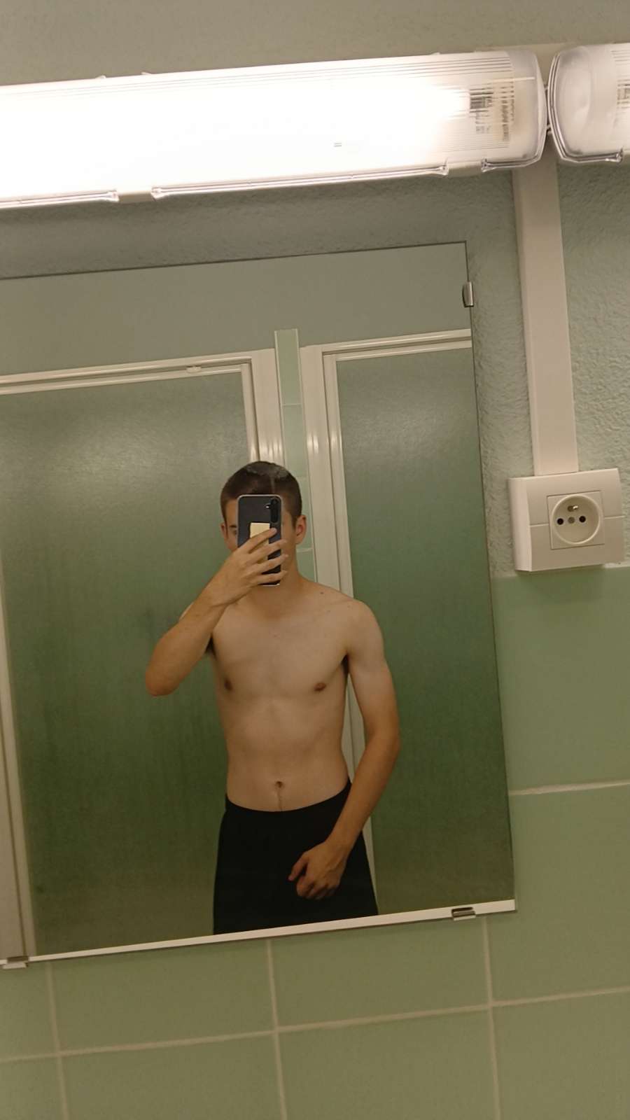 Profil de Kou, 18 ans, Lieu gay à Braggio