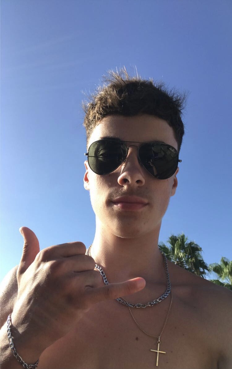 Profil de Amelio, 23 ans, Lieu gay à Miège