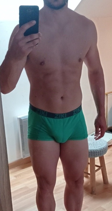Profil de Moukhtar, 39 ans, Lieu gay à Cotterd