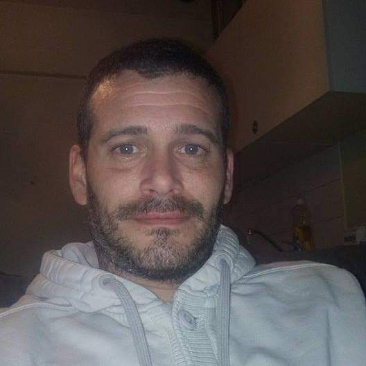 Profil de Jean-hugo, 49 ans, Lieu gay à Villars-sous-Champvent