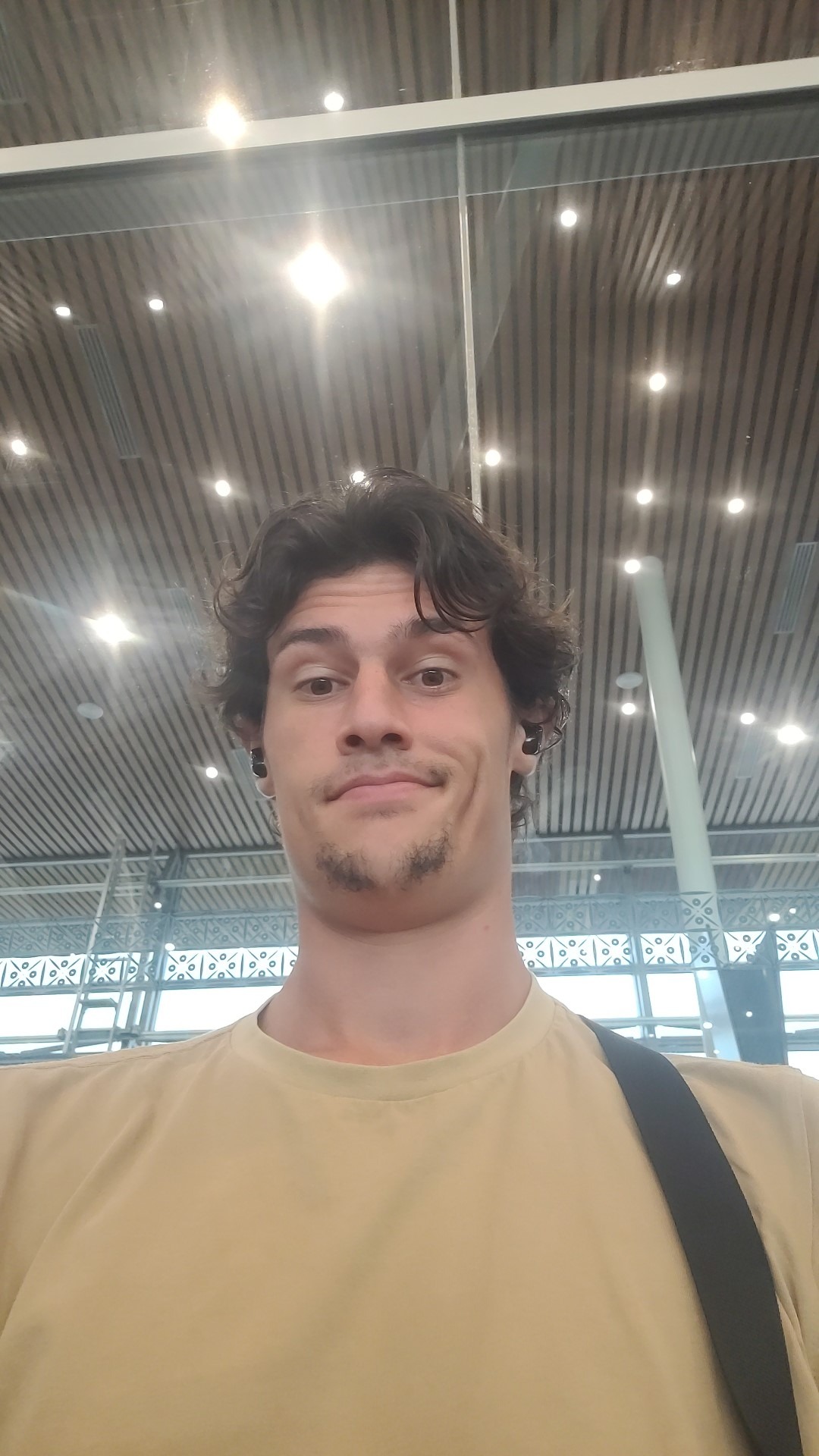 Profil de Liandro, 21 ans, Lieu gay à Oberbipp