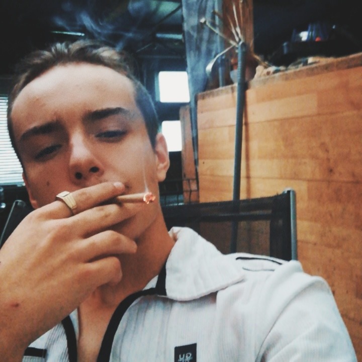 Profil de Eydan, 21 ans, Lieu gay à Caux
