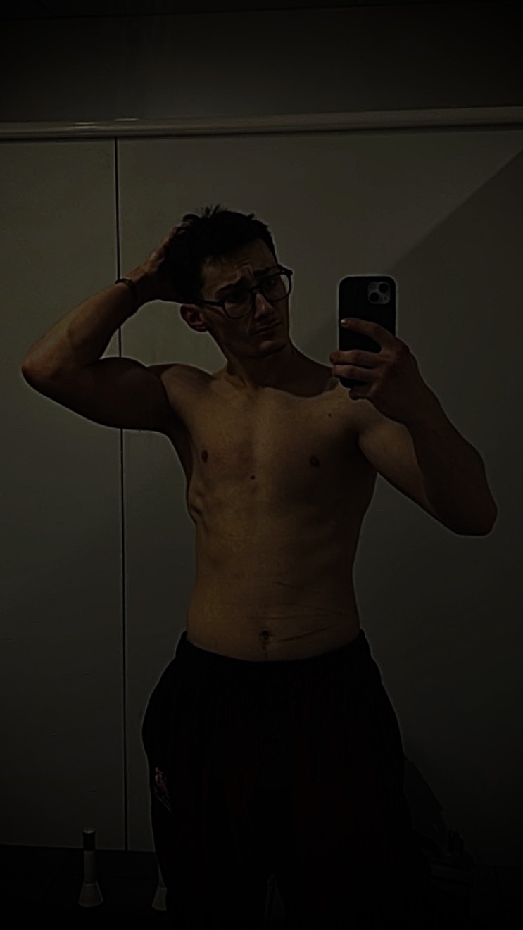 Profil de Ouriel, 28 ans, Lieu gay à Oleyres