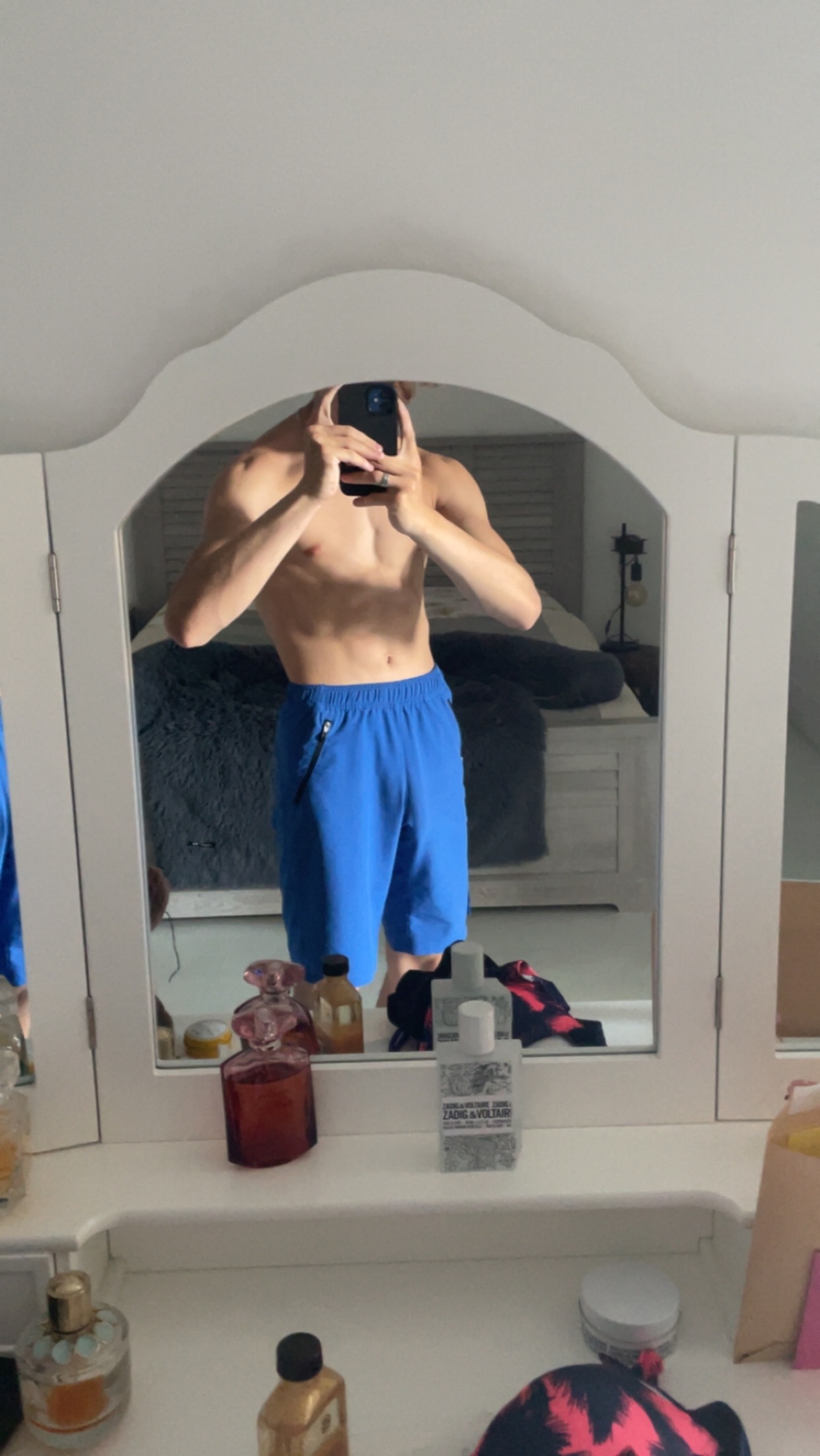 Profil de Ion, 19 ans, Lieu gay à Bristen