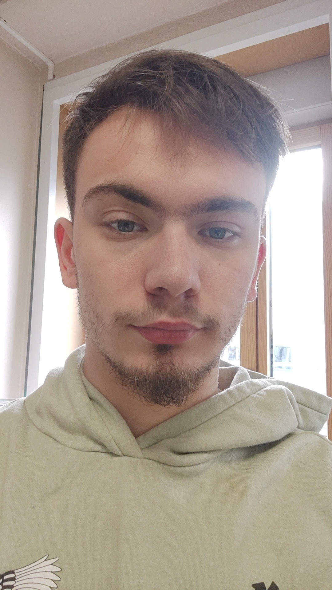 Profil de Abdelrahmen, 24 ans, Lieu gay à Perrefitte