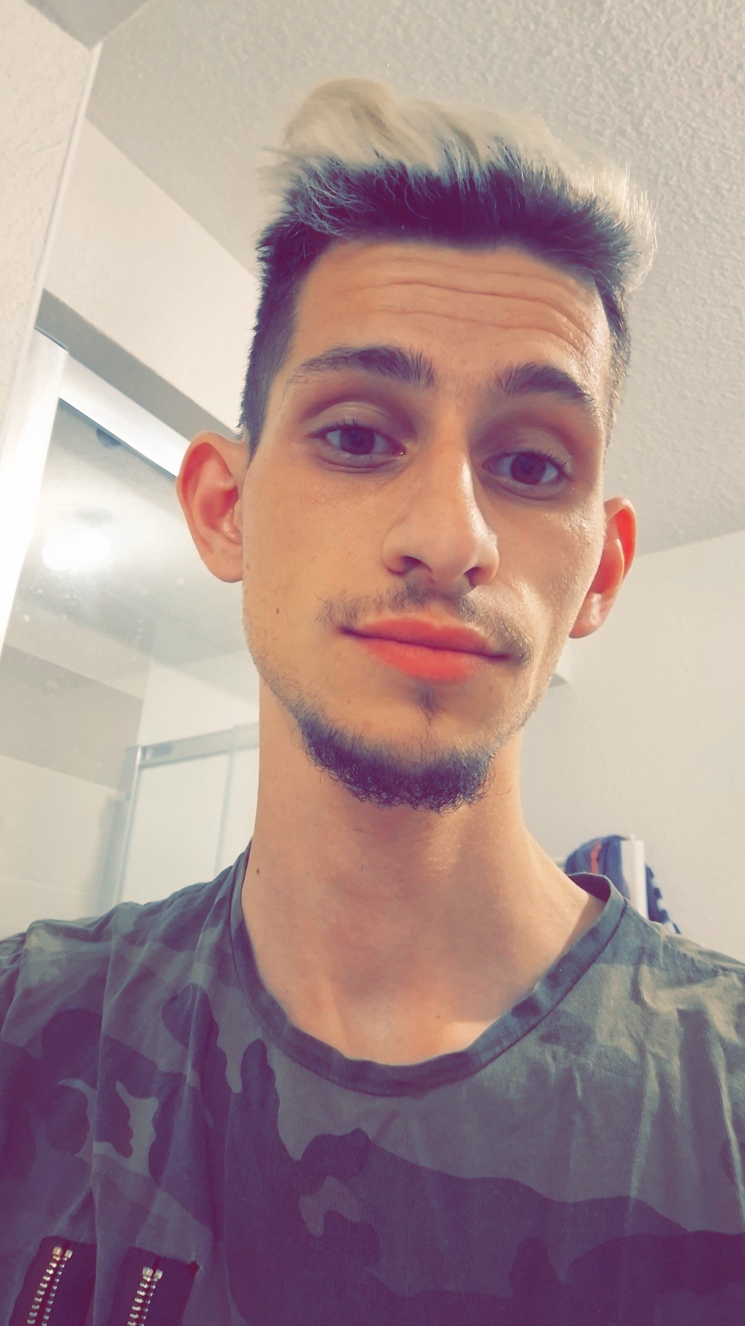 Profil de Ervan, 27 ans, Lieu gay à Payerne