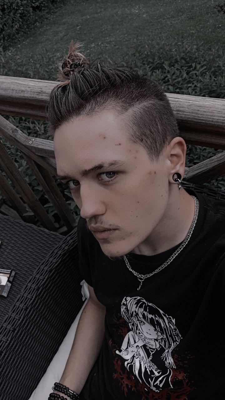 Profil de Tidjan, 21 ans, Lieu gay à Pany