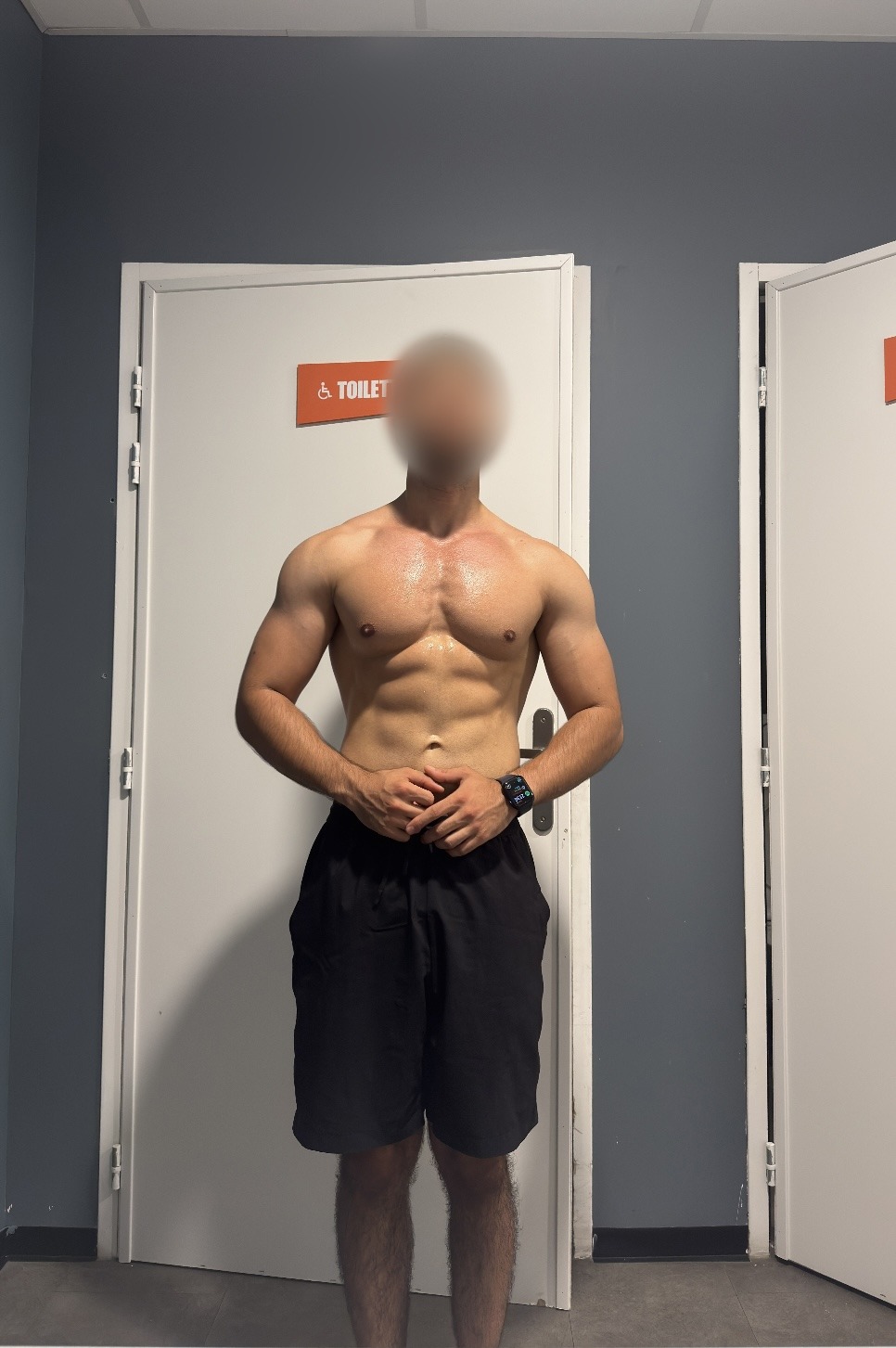Profil de Livai, 24 ans, Lieu gay à Bretigny-sur-Morrens