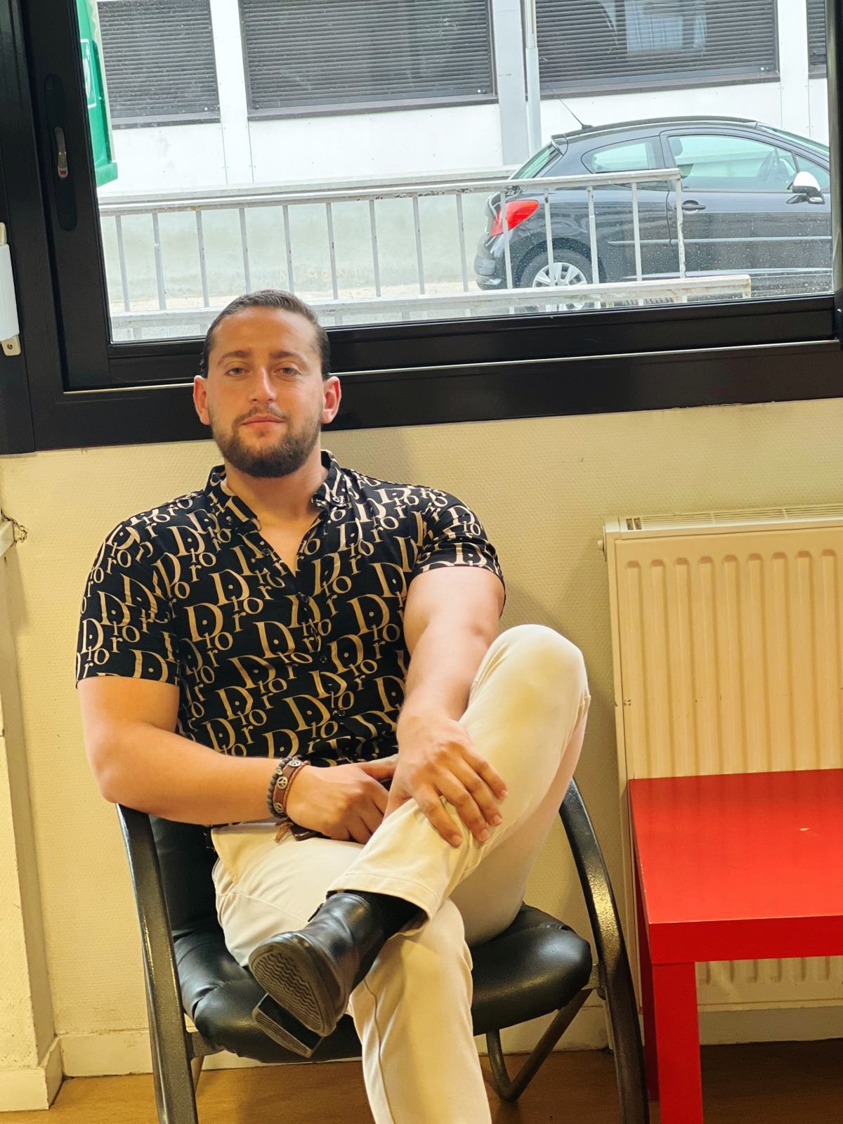 Profil de Rabah, 27 ans, Lieu gay à Andiast