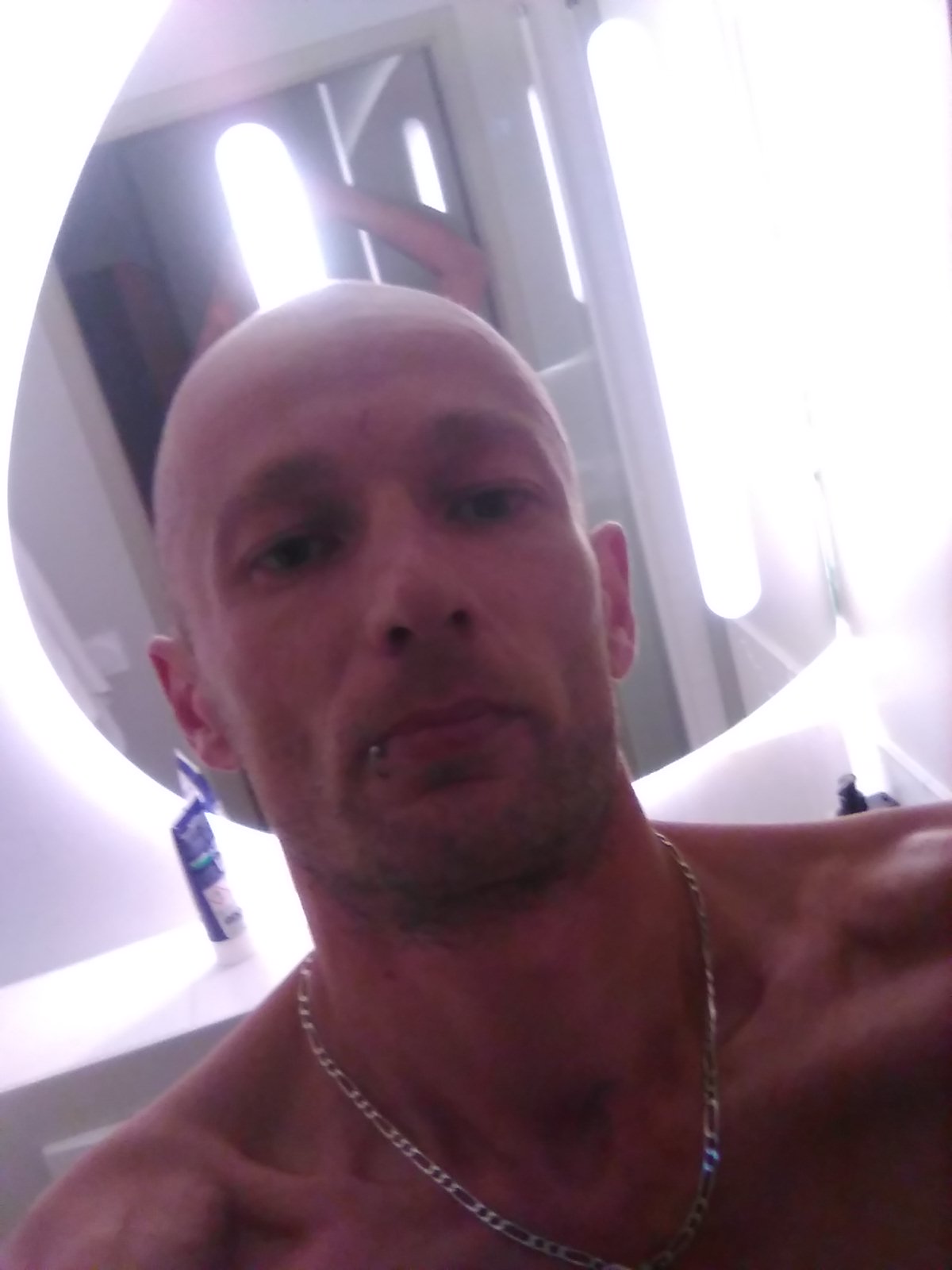 Profil de Illyas, 42 ans, Lieu gay à Haldenstein
