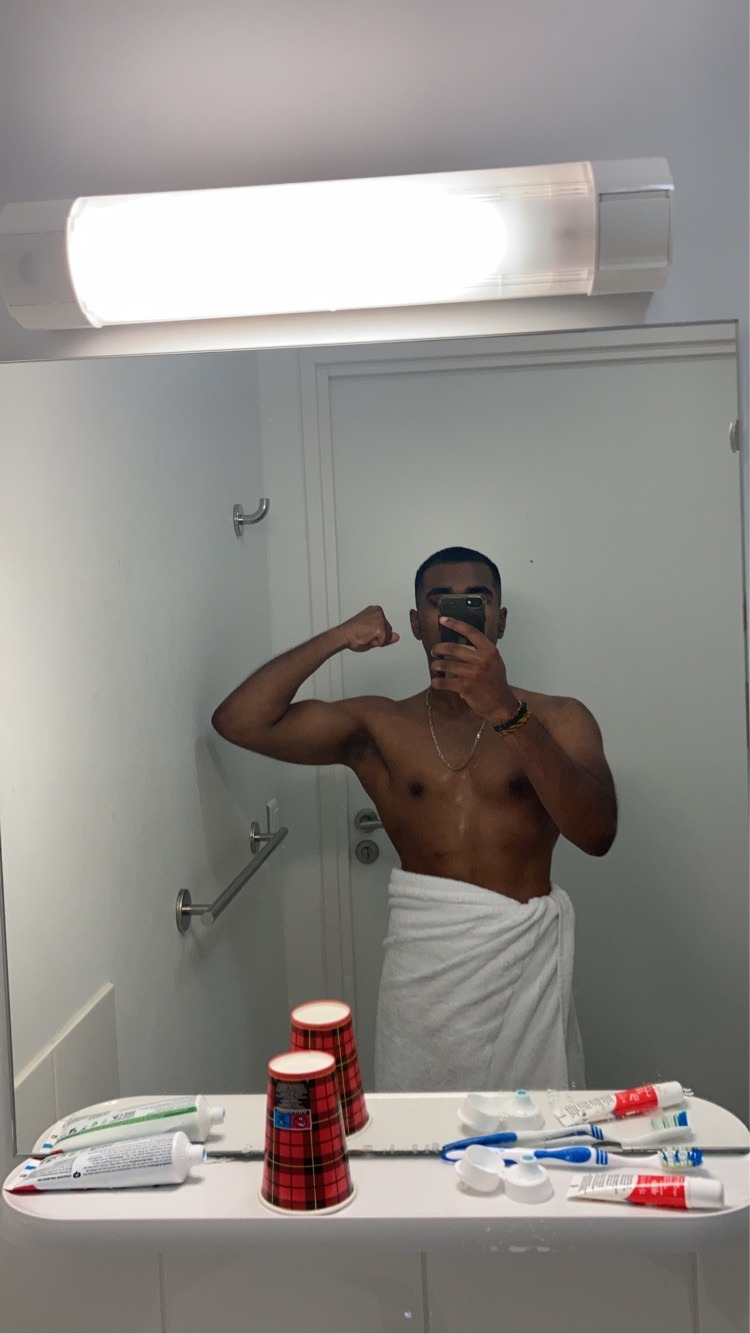 Profil de Jerry-lee, 25 ans, Lieu gay à Ardon