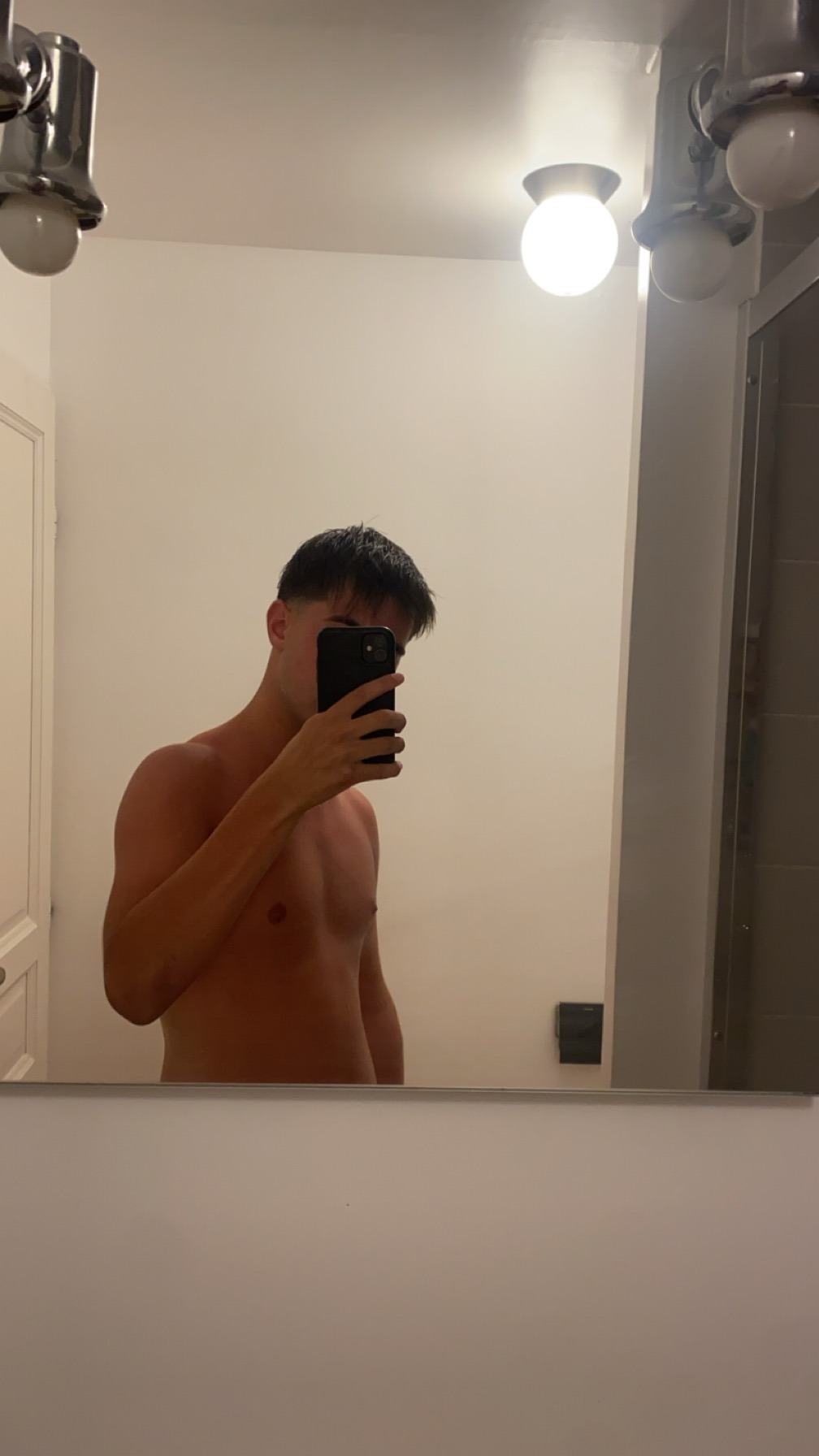 Profil de Slohan, 20 ans, Lieu gay à Buchs AG