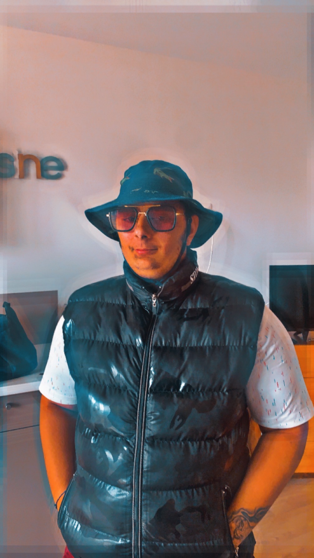 Profil de Chen, 21 ans, Lieu gay à Rossa