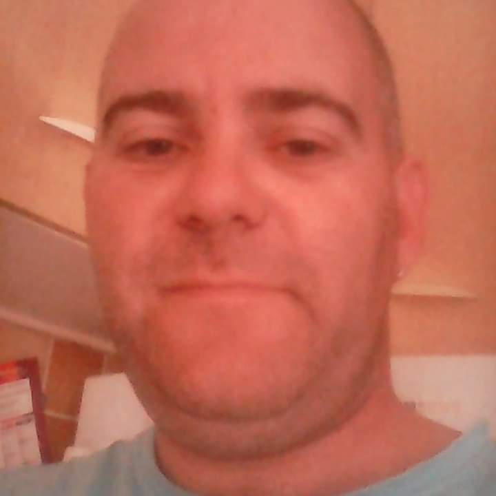 Profil de Yvrin, 44 ans, Lieu gay à Lüen
