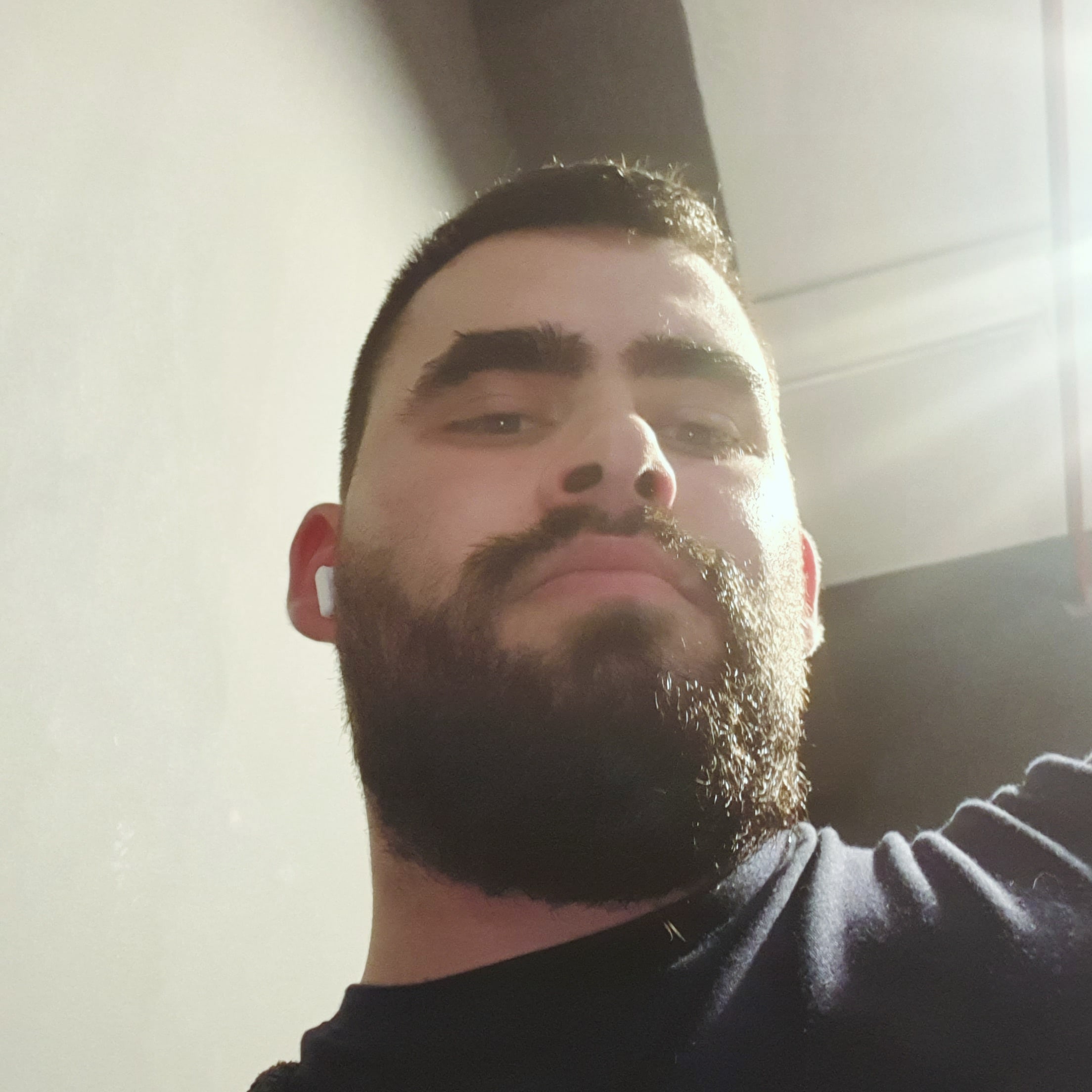 Profil de Anes, 28 ans, Lieu gay à Soral