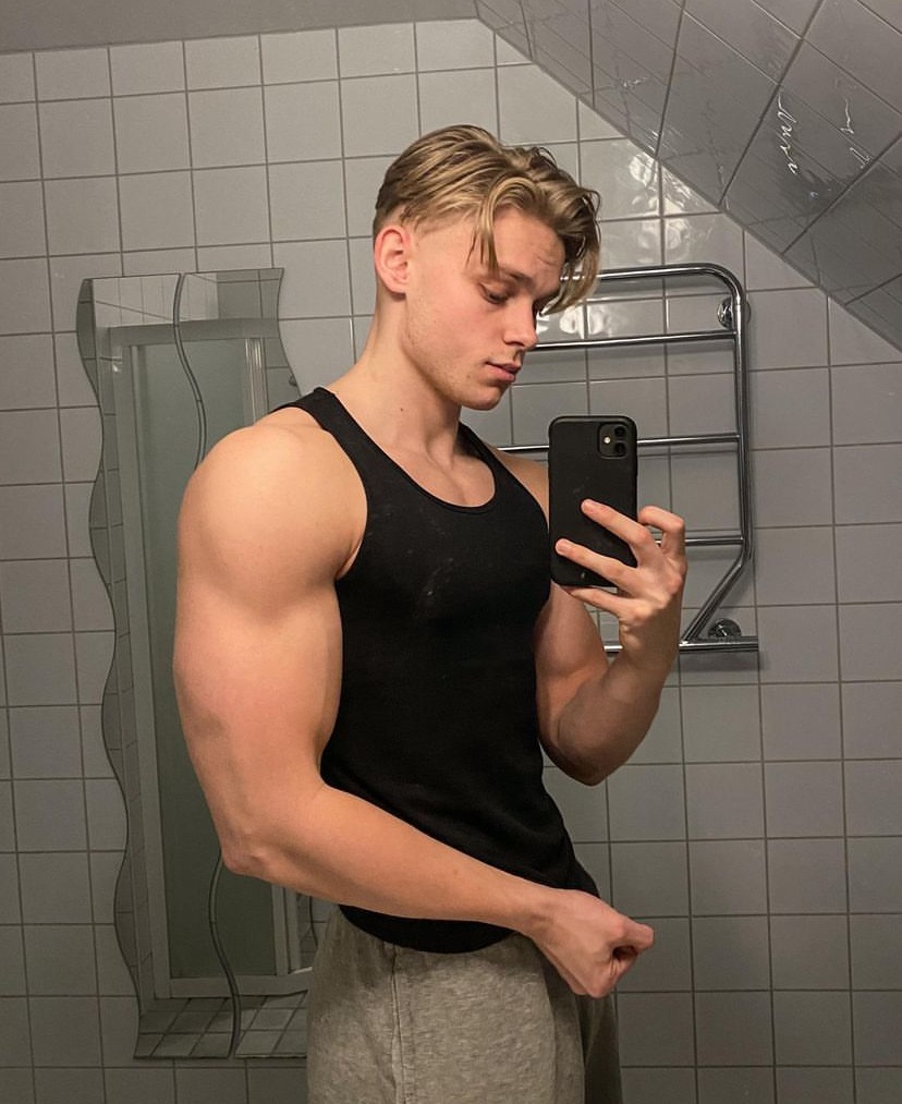 Profil de Joany, 21 ans, Lieu gay à Erde