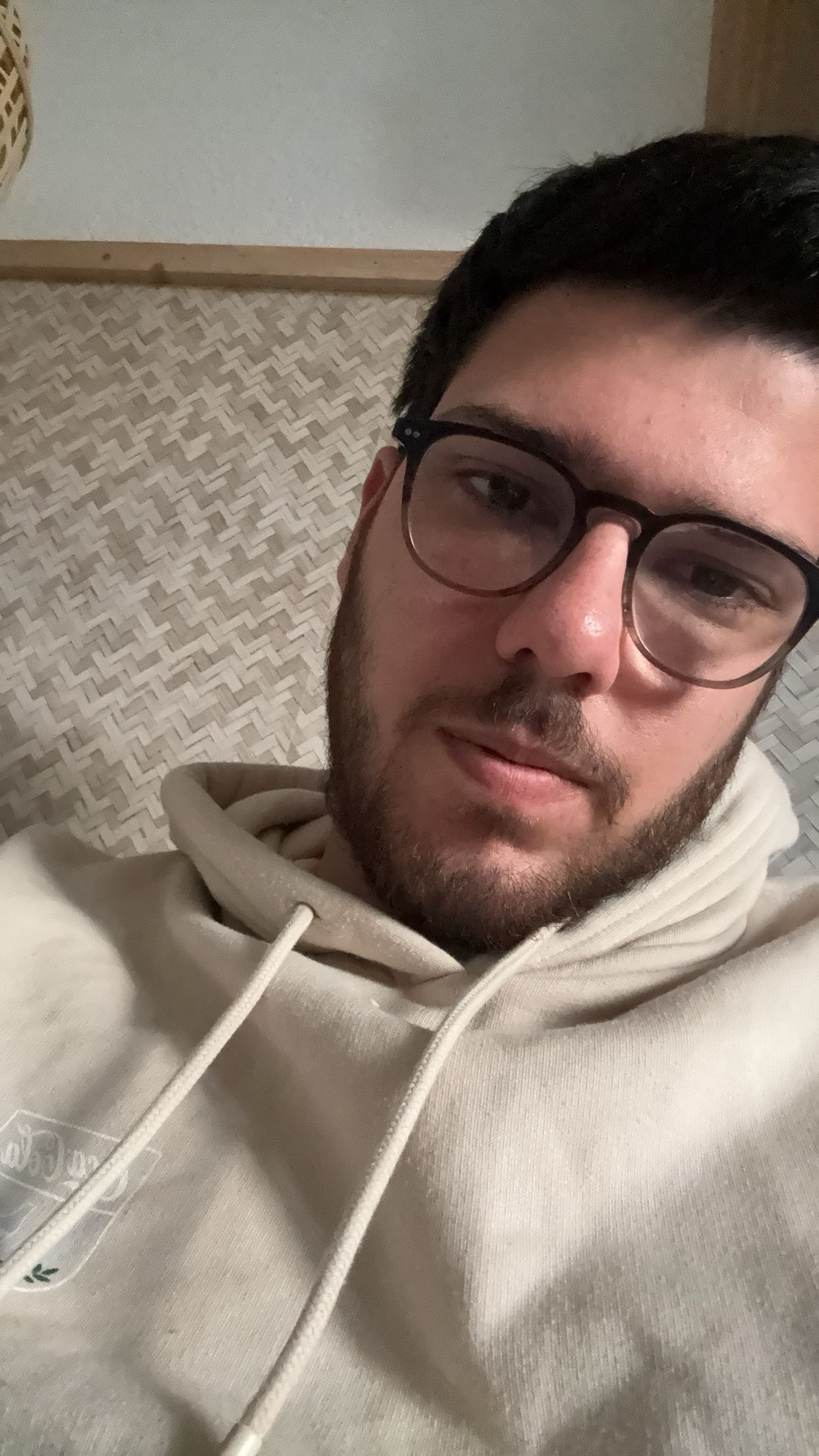 Profil de Nair, 26 ans, Lieu gay à Bellwald