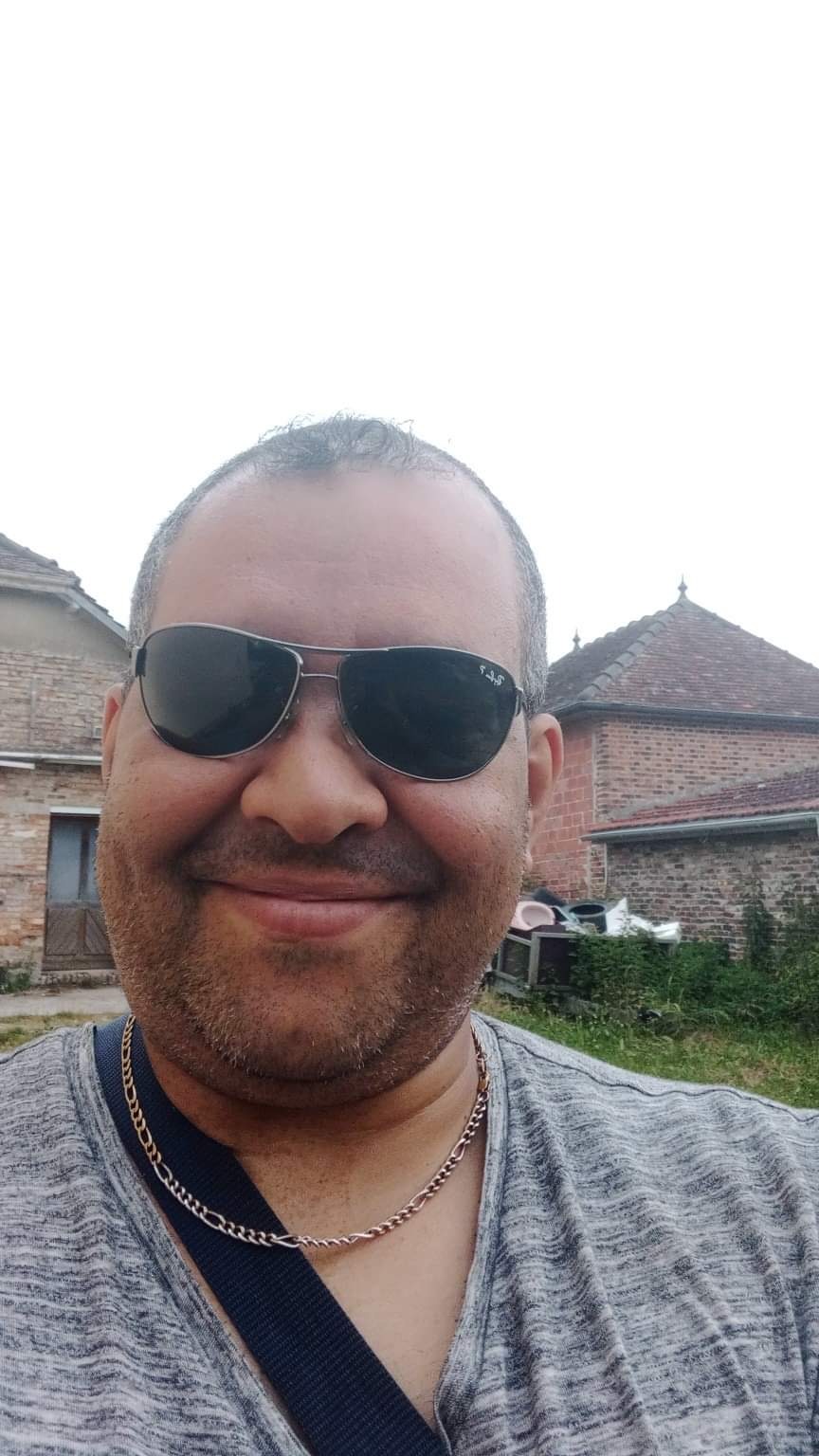 Profil de Ony, 51 ans, Lieu gay à Champéry