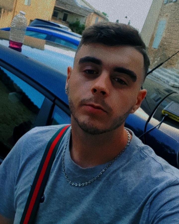 Profil de Stéphane, 21 ans, Lieu gay à Neuchâtel
