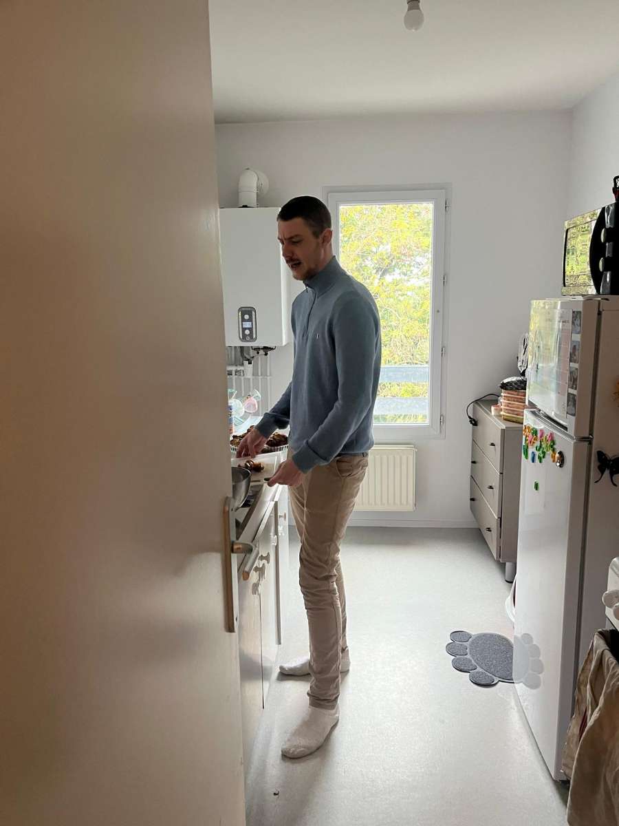 Profil de Fouzi, 31 ans, Lieu gay à Eriz