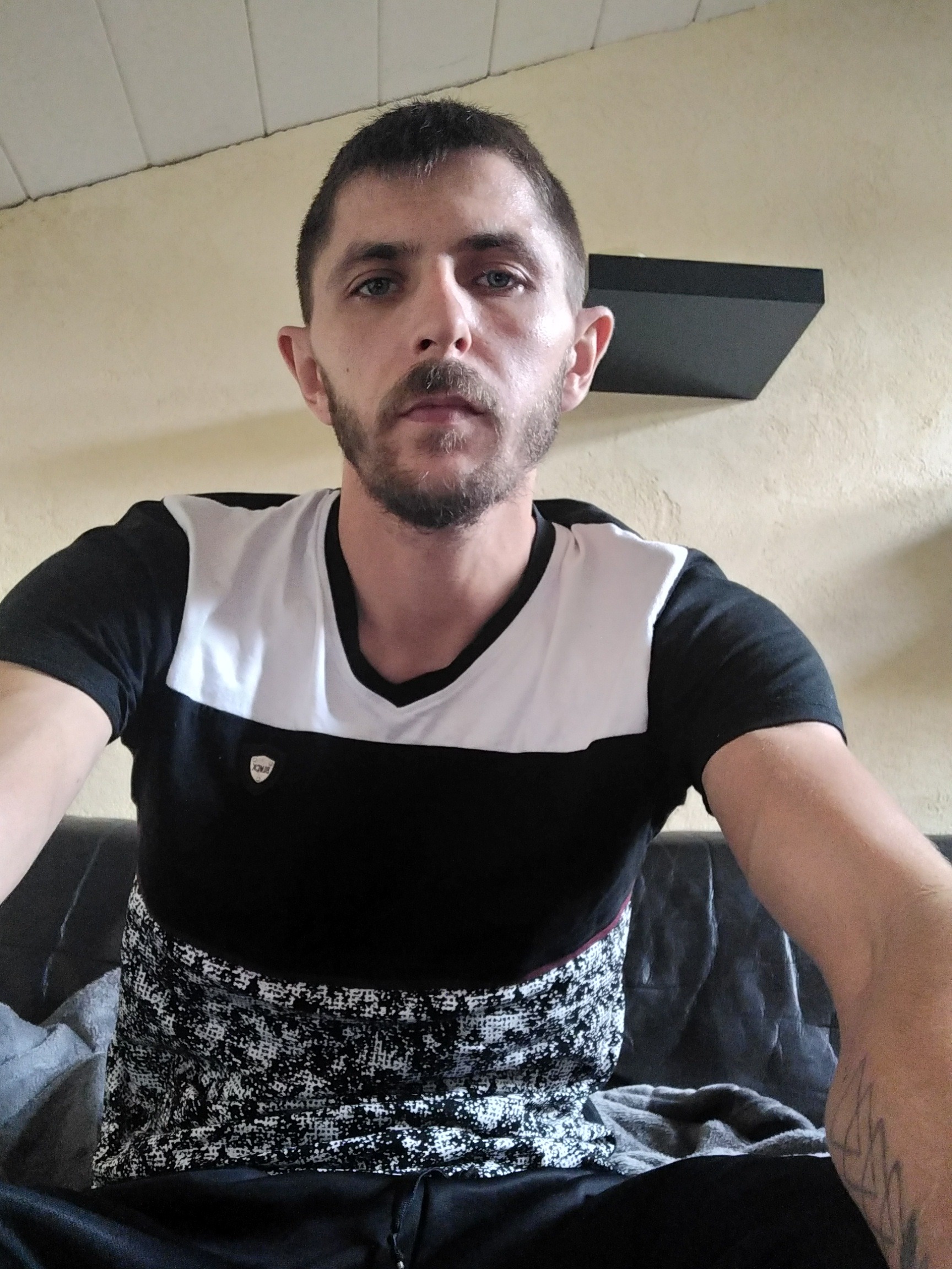 Profil de Yankel, 34 ans, Lieu gay à Bellwald