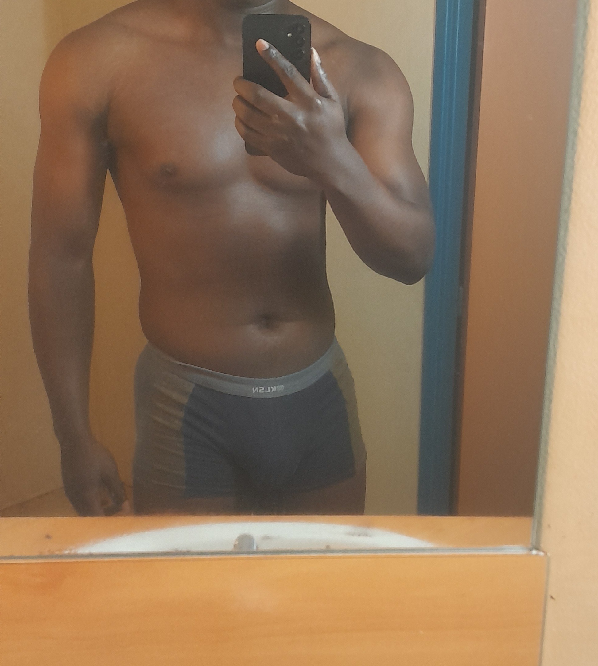 Profil de Czeslas, 23 ans, Lieu gay à Uttigen