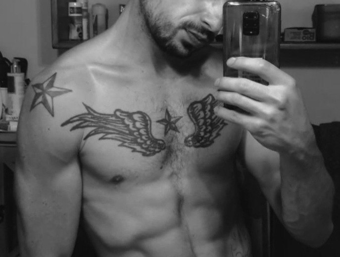 Profil de Thong, 28 ans, Lieu gay à Enges