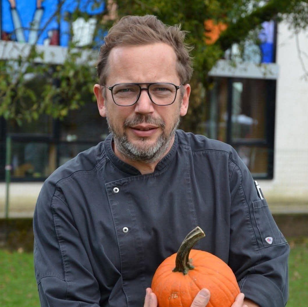 Profil de Seni, 43 ans, Lieu gay à Vich
