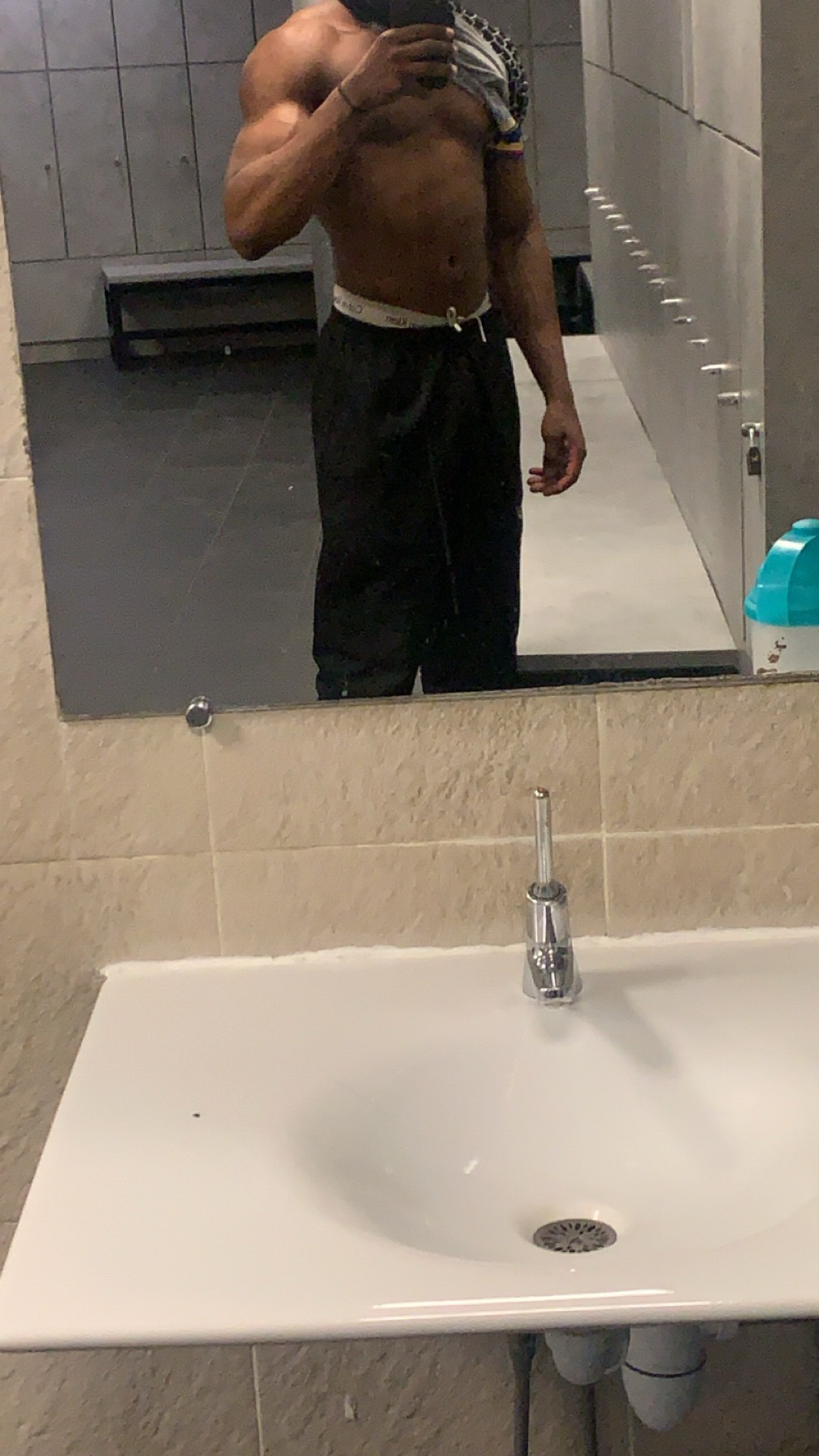 Profil de Grégoire, 22 ans, Lieu gay à Lungern