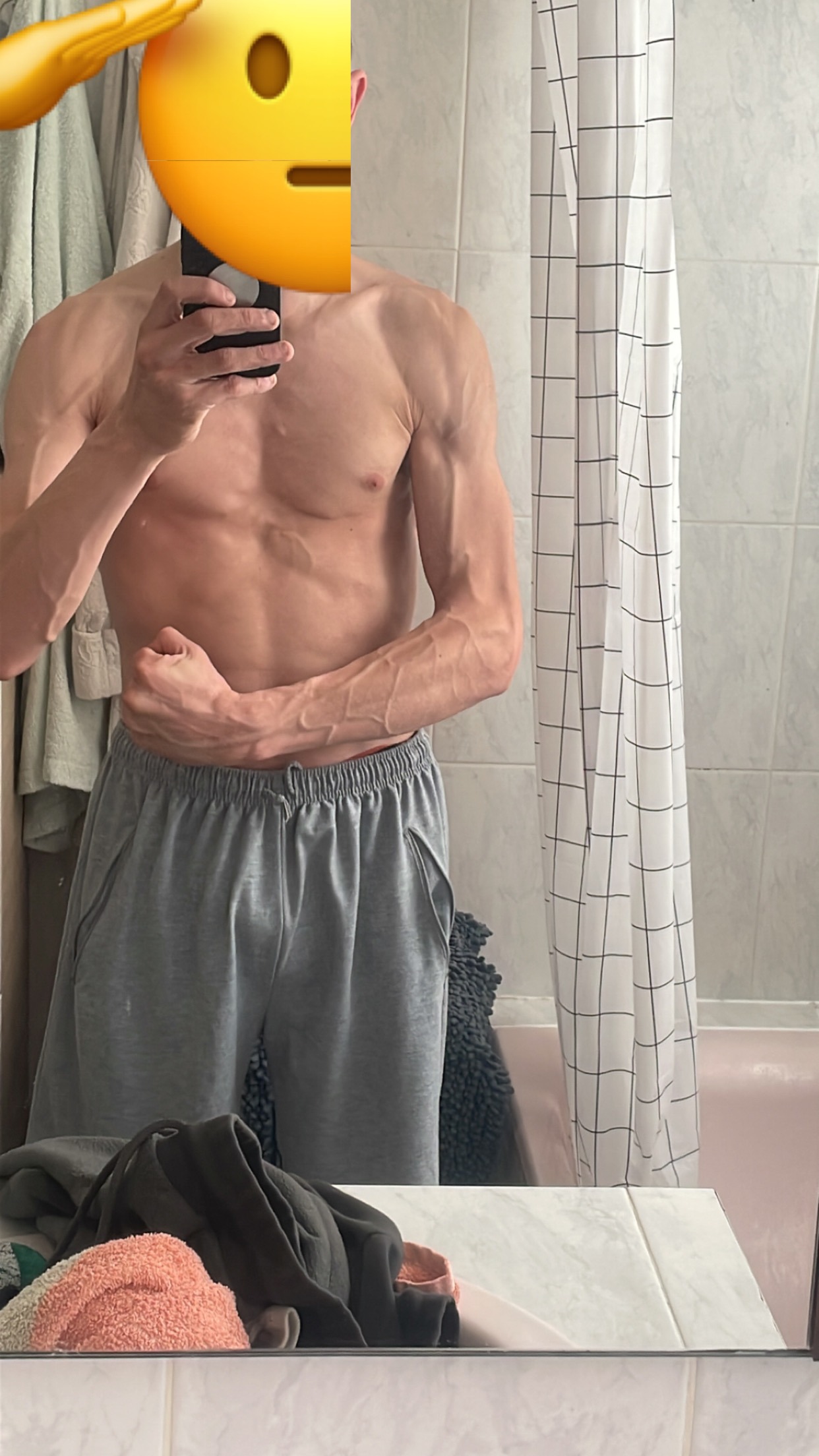 Profil de Elon, 27 ans, Lieu gay à Martina